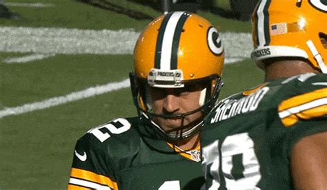 Sep 14, 2017 Packers See the 12-year evolution of handsome Aaron Rodgers in new morphing GIF. . Aaron rodgers gifs